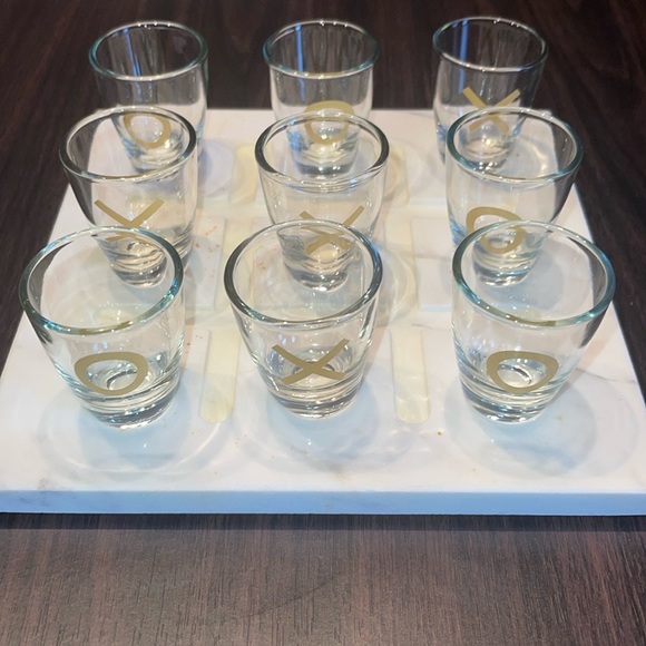 10 Piece Shot Time Tic-Tac-Toe Game - Picture 7 of 7